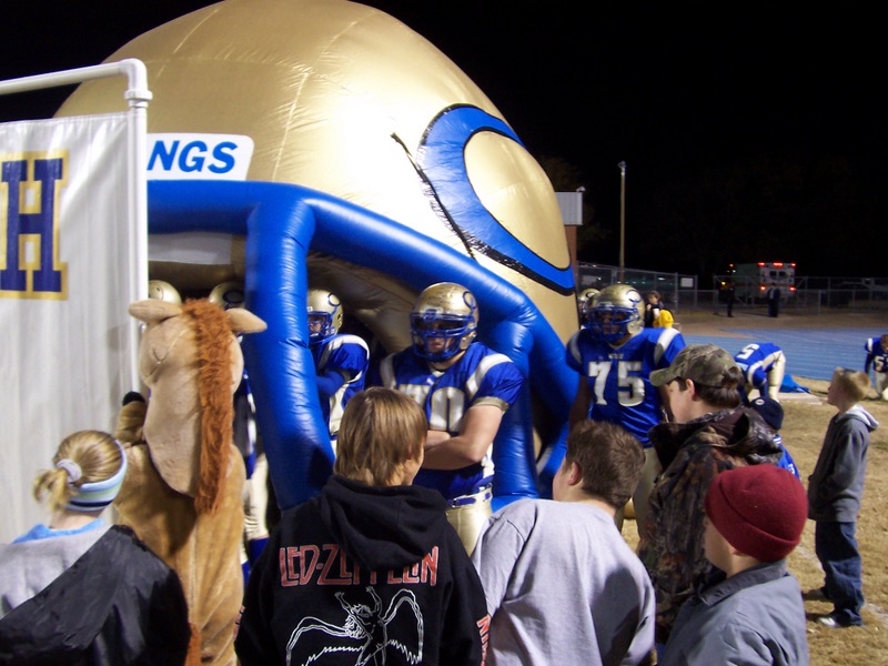 Cameron about to lead the team onto the field