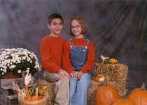 Andrew and Holly - Fall 2002.jpg (115969 bytes)