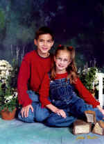 Armstrong Kids Portrait 2001.jpg (112778 bytes)
