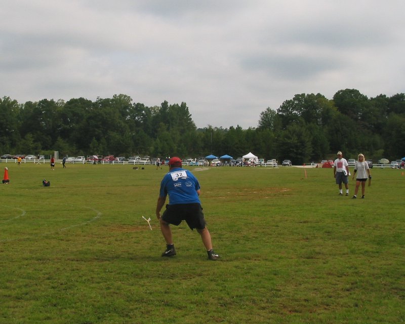 Bruce misses a catch