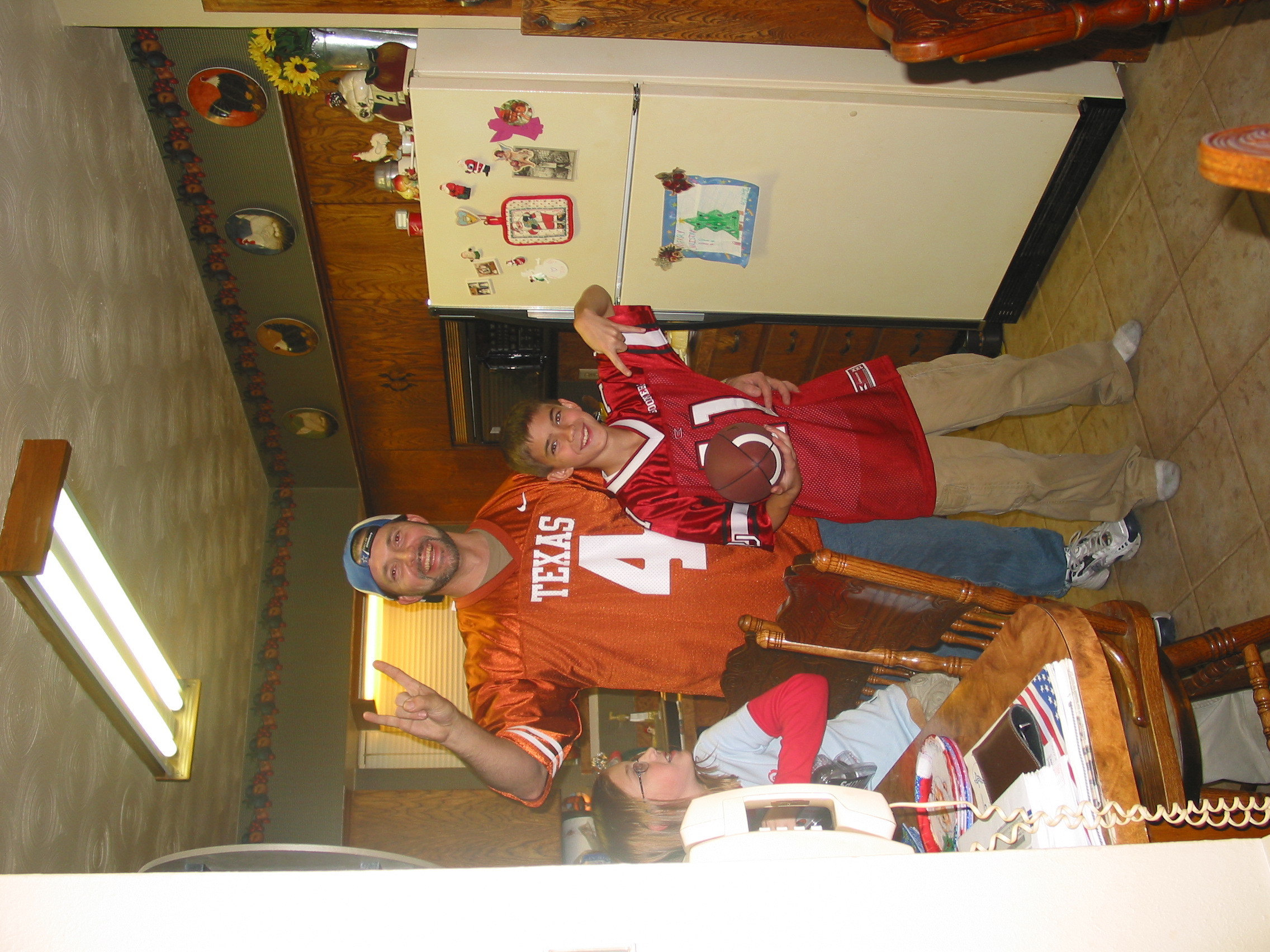 Friendly Longhorn/Sooner rivals