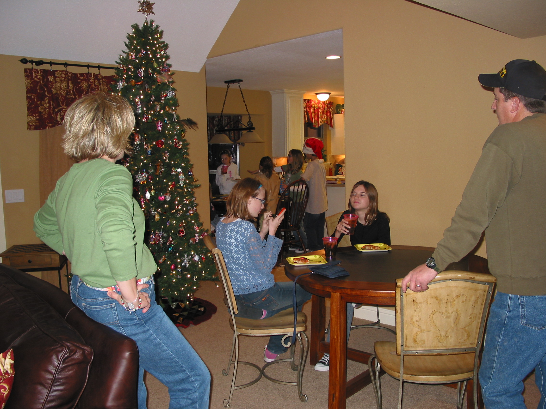 Michelle oversees her full house.