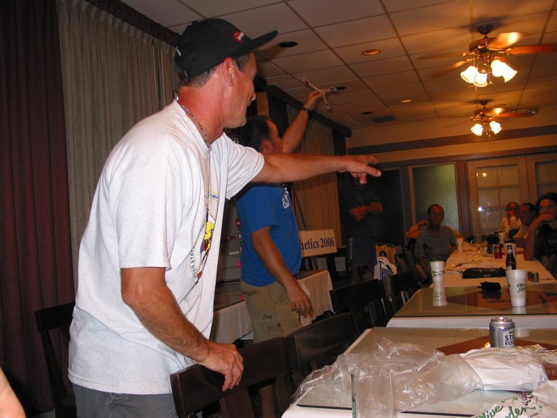 The auctioneers hunt for bidders