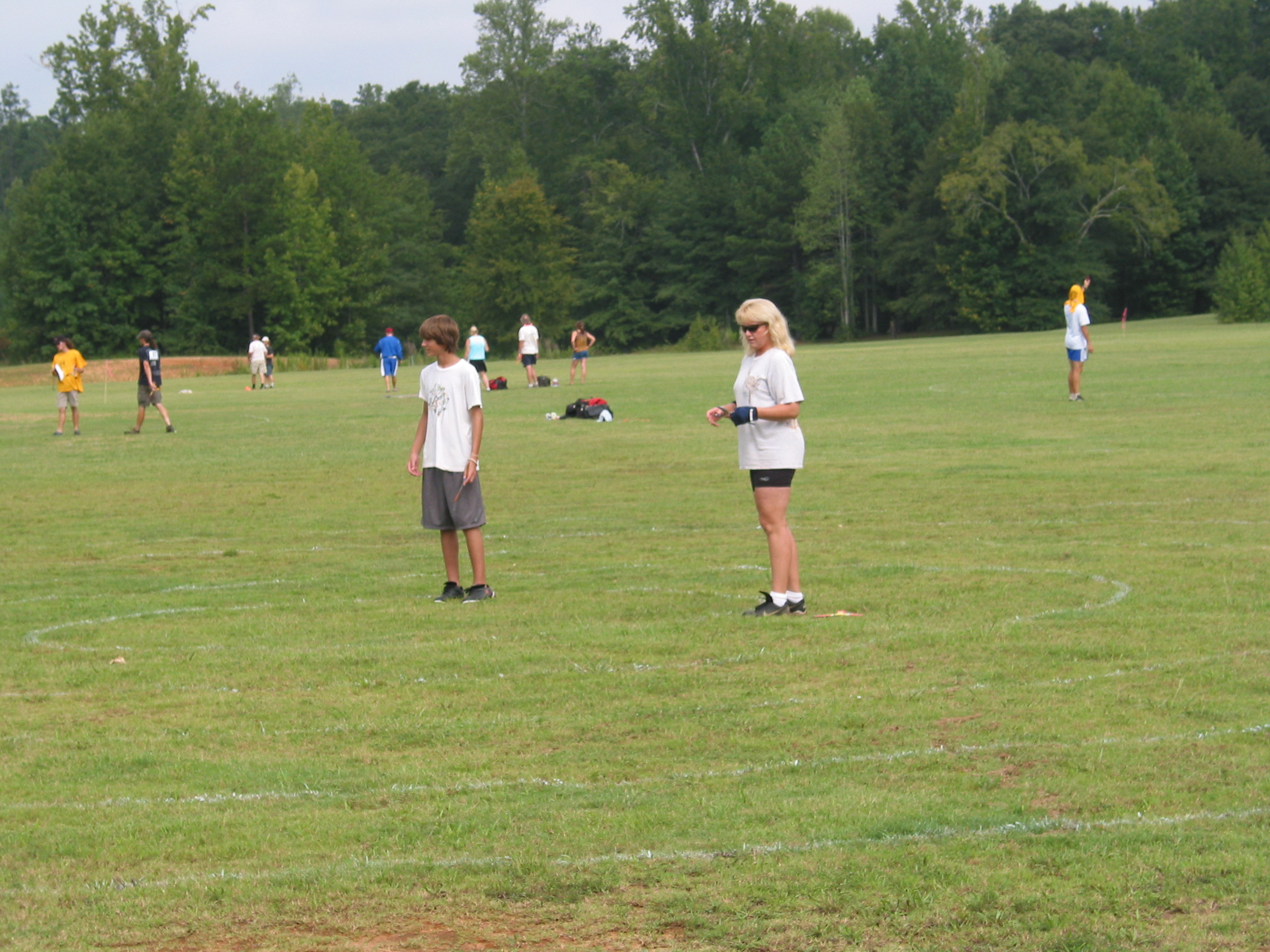 Ace and Betsylew are the first to throw Trick Catch in our group