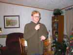 Joe sings a grunge song.jpg (132882 bytes)